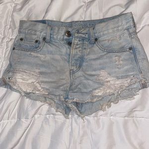 Light wash carnival style shorts